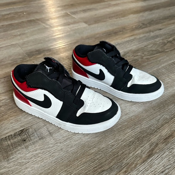 Nike Other - Nike Jordan 1 Low